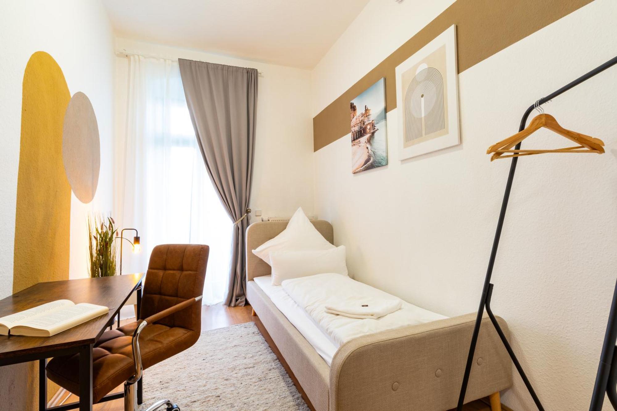 Stadtnatur Apartment Am Kuechwald - Mit Balkon, Streaming-Tv, Badewanne, Arbeitsplatz Chemnitz Extérieur photo