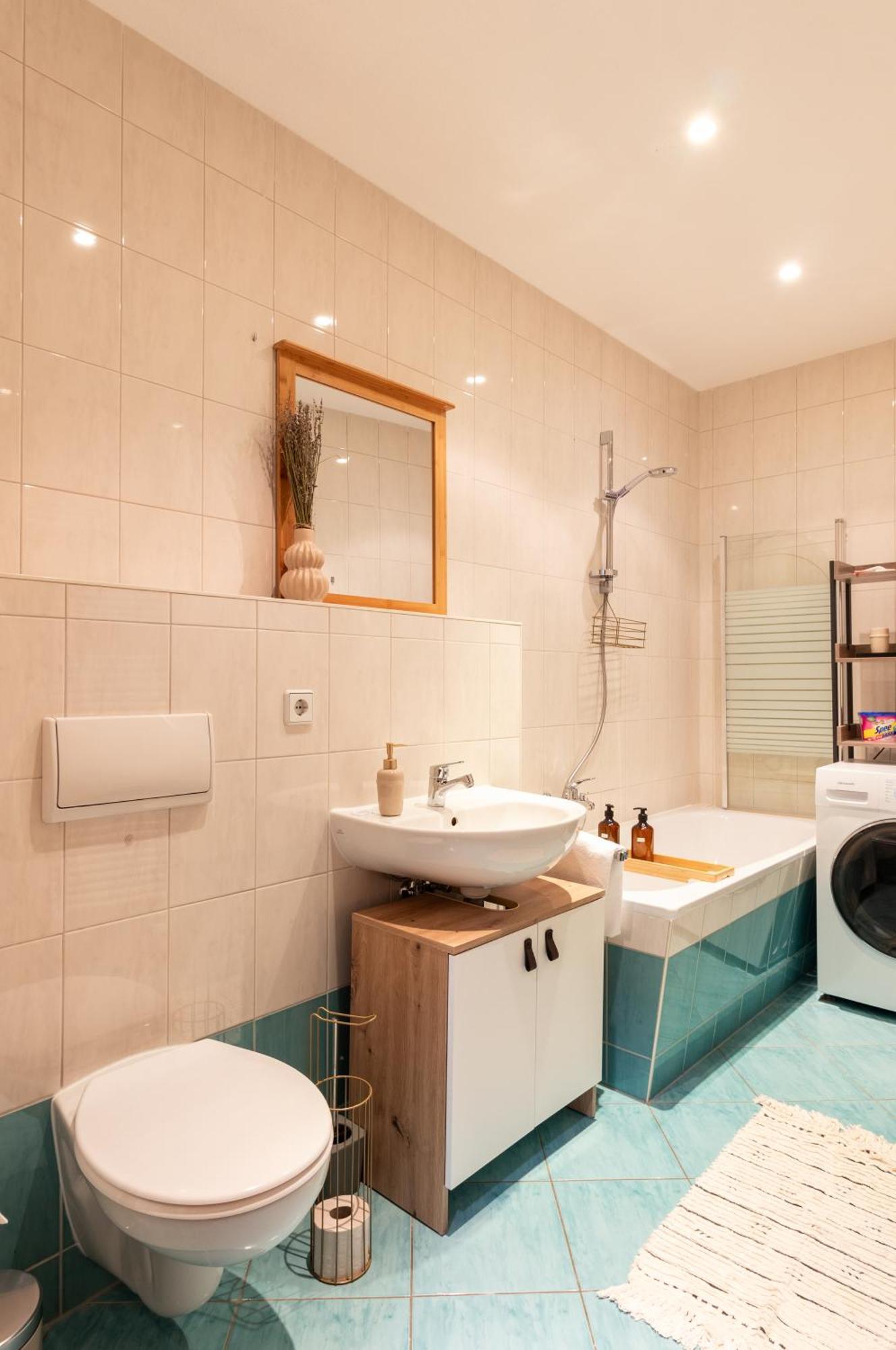 Stadtnatur Apartment Am Kuechwald - Mit Balkon, Streaming-Tv, Badewanne, Arbeitsplatz Chemnitz Extérieur photo