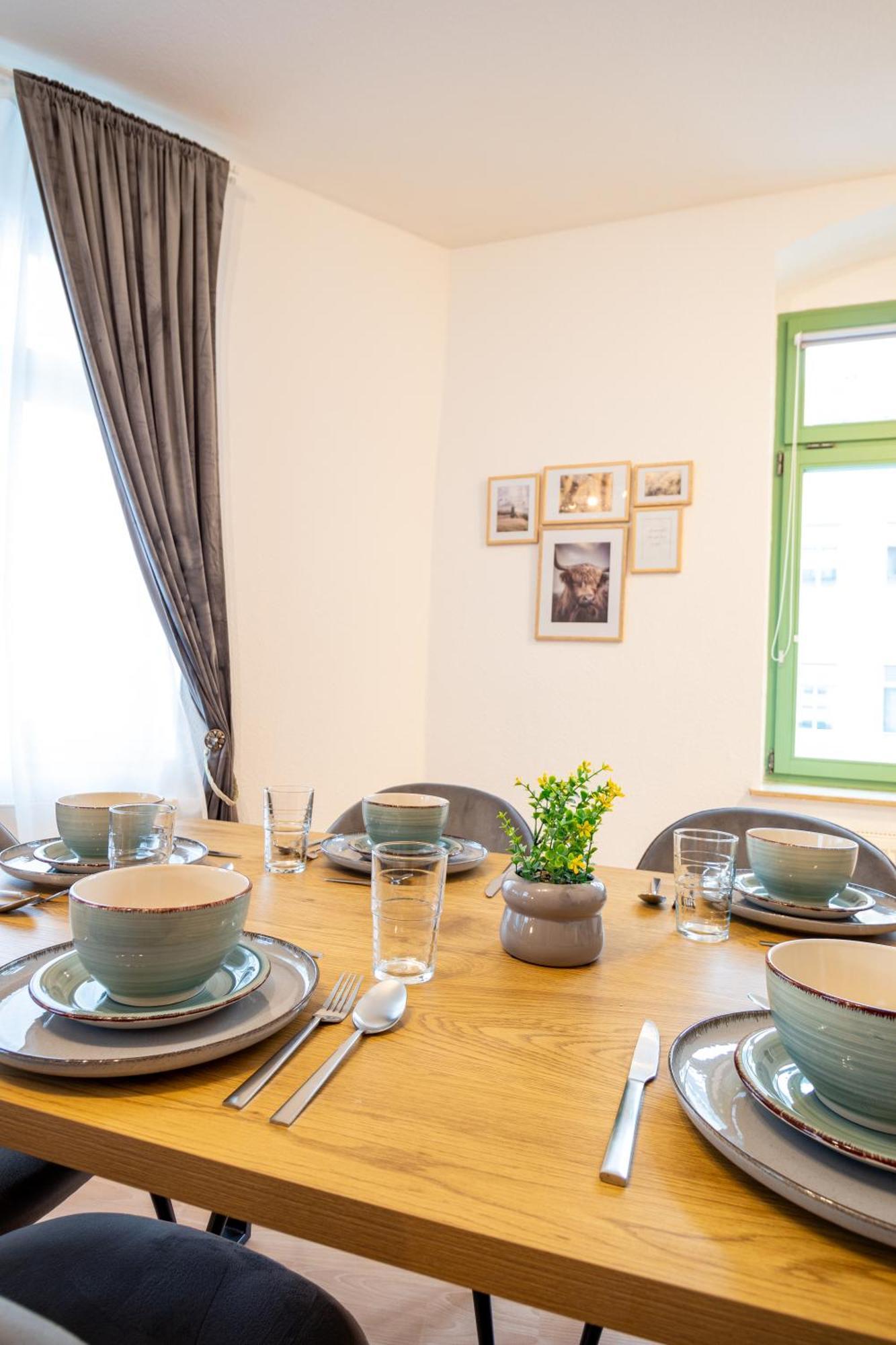 Stadtnatur Apartment Am Kuechwald - Mit Balkon, Streaming-Tv, Badewanne, Arbeitsplatz Chemnitz Extérieur photo