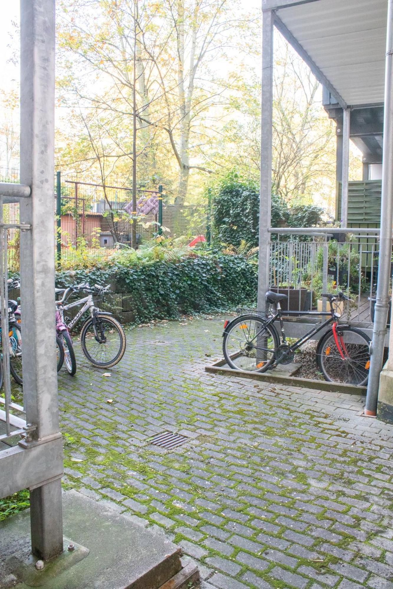 Stadtnatur Apartment Am Kuechwald - Mit Balkon, Streaming-Tv, Badewanne, Arbeitsplatz Chemnitz Extérieur photo
